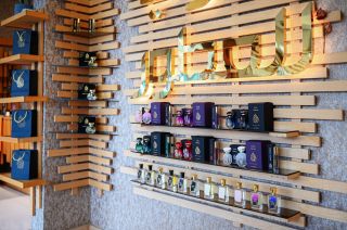 Nový domov luxusných vôní je konečne otvorený. Namirah má prvú predajňu v UAE❤️